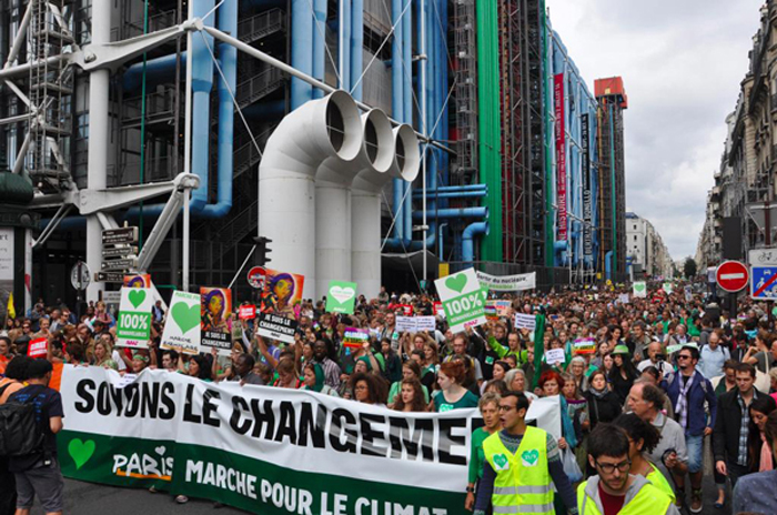 The Climate March in Paris, France stretched for 1.5 km (Photo Credit: KarlMathiesen)